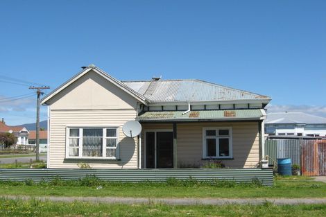 Photo of property in 28 Fonblanque Street, Westport, 7825