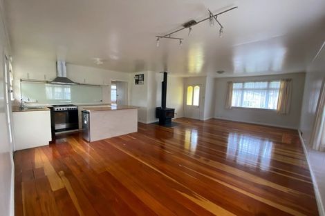 Photo of property in 7 Canterbury Street, Picton, 7220