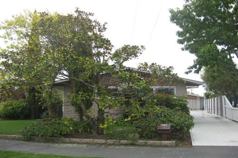 Photo of property in 4 Pimlico Place, Bishopdale, Christchurch, 8053