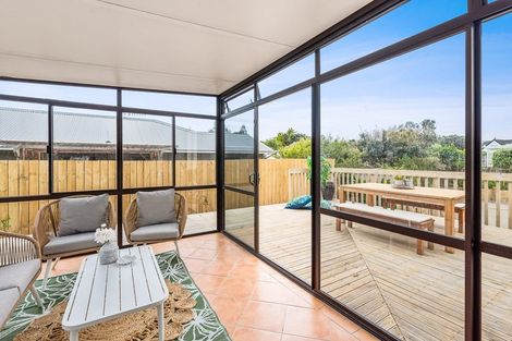 Photo of property in 189 Tutere Street, Waikanae Beach, Waikanae, 5036
