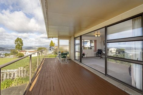 Photo of property in 9 Landel Place, Whitianga, 3510