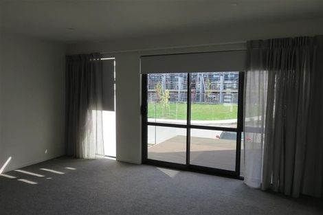 Photo of property in 3 Carder Court, Hobsonville, Auckland, 0618