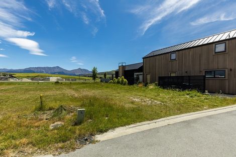 Photo of property in 10 Soudley Court, Jacks Point, Queenstown, 9371