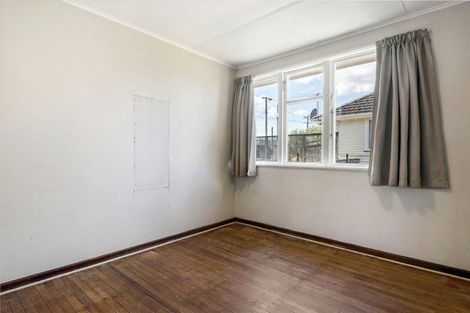 Photo of property in 59 Roberts Avenue, Bayswater, Auckland, 0622