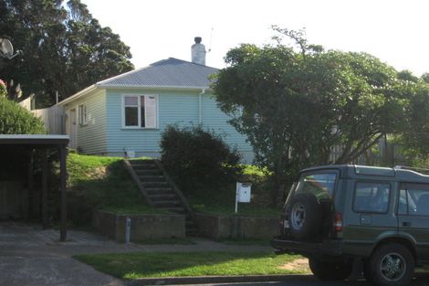 Photo of property in 105 Tireti Road, Titahi Bay, Porirua, 5022