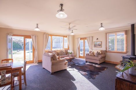 Photo of property in 18 Albert Street, Winton, 9720