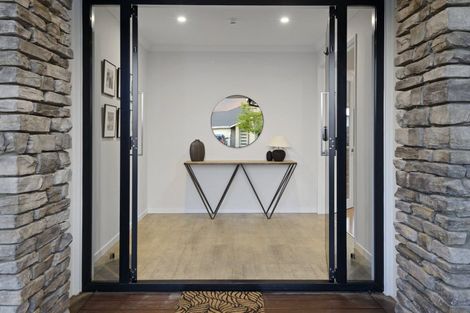 Photo of property in 38 Ellesmere Street, Marshland, Christchurch, 8083