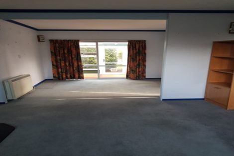 Photo of property in 2 King Street, Doyleston, 7682