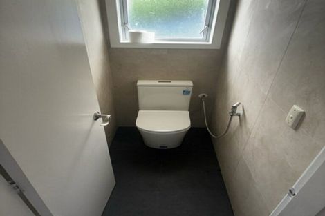 Photo of property in 7 Frobisher Street, Island Bay, Wellington, 6023