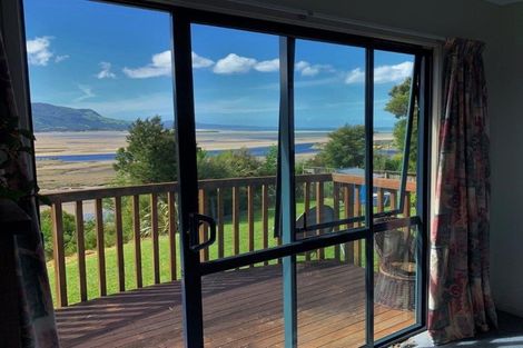 Photo of property in 10 Ruataniwha Drive, Collingwood, 7073