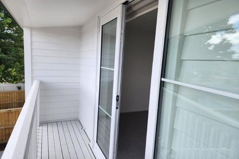 Photo of property in 4/40 New Brighton Road, Shirley, Christchurch, 8061