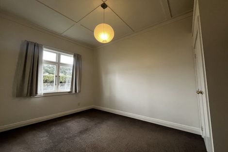 Photo of property in 11 Norwood Road, Bayswater, Auckland, 0622
