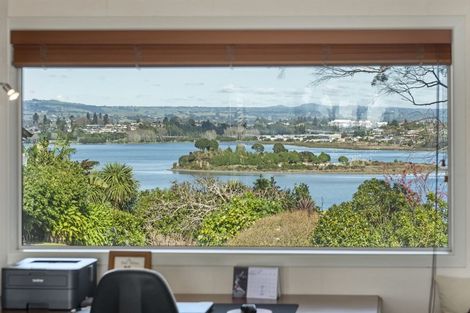 Photo of property in 14 Mana Street, Otumoetai, Tauranga, 3110