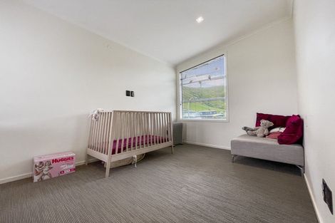 Photo of property in 74 Amesbury Drive, Churton Park, Wellington, 6037