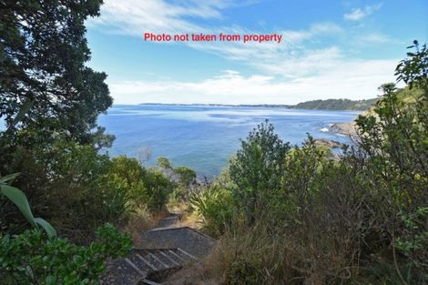 Photo of property in 42 Wonderview Road, Leigh, 0985