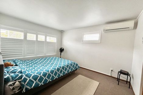 Photo of property in 8 Divich Avenue, Te Atatu South, Auckland, 0610