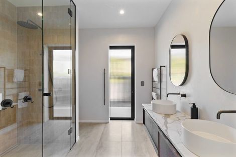 Photo of property in 82 Princes Drive, Britannia Heights, Nelson, 7010