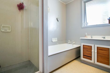 Photo of property in 68 Middle Road, Havelock North, 4130