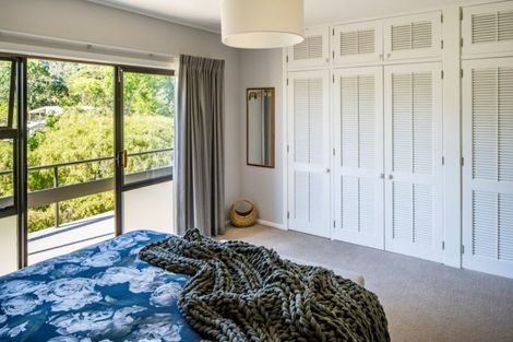 Photo of property in 6 Walter Road, Lowry Bay, Lower Hutt, 5013