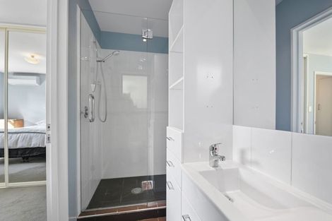 Photo of property in 105 Strickland Street, Sydenham, Christchurch, 8023