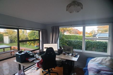 Photo of property in 32 Resolute Way, Papakura, 2110