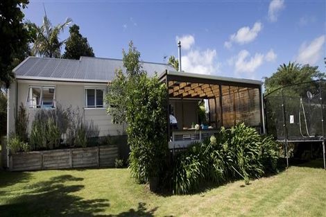 Photo of property in 34 Cumberland Crescent, Welcome Bay, Tauranga, 3112