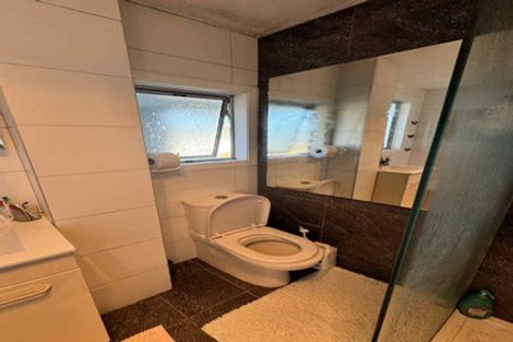 Photo of property in 5 Whenua View, Titahi Bay, Porirua, 5022