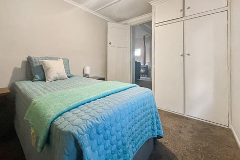 Photo of property in 1 Flint Street, Middlemarch, 9597