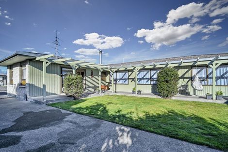 Photo of property in 1422 Woodstock Avenue, Mayfair, Hastings, 4122