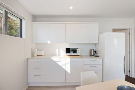 Photo of property in 6 Mccormacks Bay Road, Mount Pleasant, Christchurch, 8081