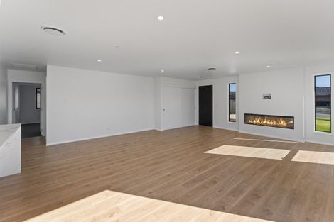 Photo of property in 3 Louden Place, Wakefield, 7025
