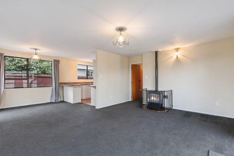 Photo of property in 12 Te Maru Place, Redwood, Christchurch, 8051