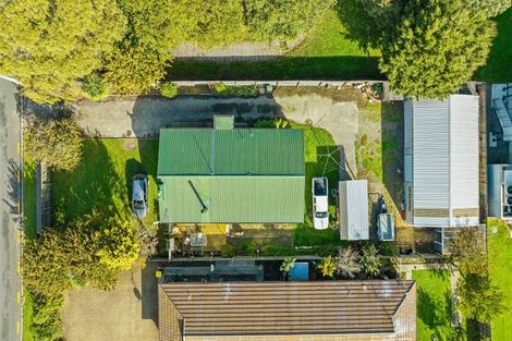 Photo of property in 25 Main North Road, Woodend, 7610