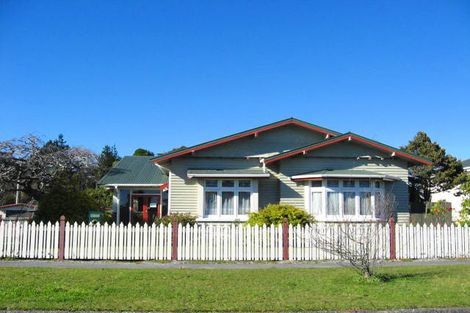 Photo of property in 15 Palmerston Street, Greymouth, 7805
