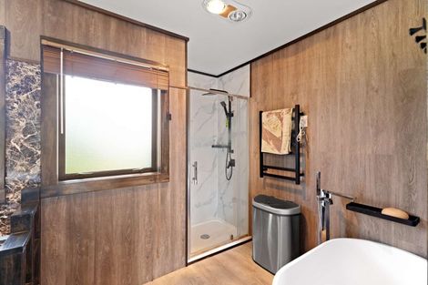 Photo of property in 5b Collingwood Road, Waiuku, 2123