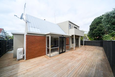 Photo of property in 224a Victoria Avenue, Hokowhitu, Palmerston North, 4410