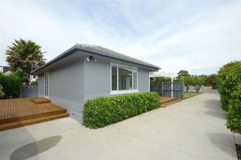 Photo of property in 51 Wilton Crescent, Bishopdale, Christchurch, 8053