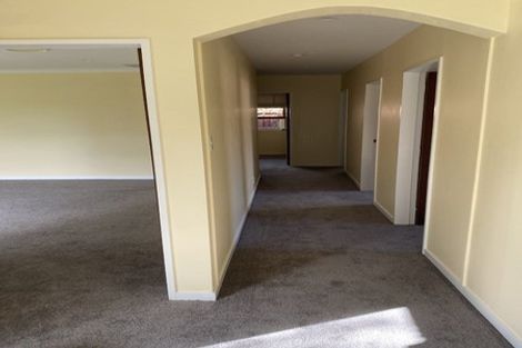 Photo of property in 8 Brackendale Place, Burnside, Christchurch, 8041