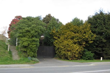 Photo of property in 58 Centaurus Road, Cashmere, Christchurch, 8022