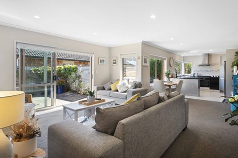 Photo of property in 17 Tatahi Cove, Papamoa Beach, Papamoa, 3118