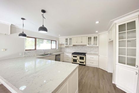 Photo of property in 2 Hogan Street, Pukekohe, 2120