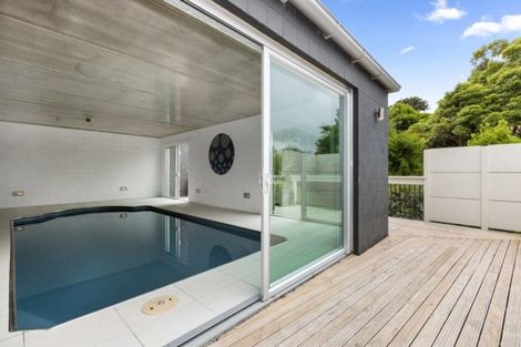 Photo of property in 24 Point Street, Raglan, 3225