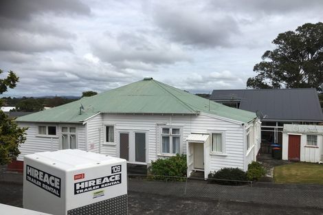 Photo of property in 1/15 Wairiki Road, Mount Eden, Auckland, 1024