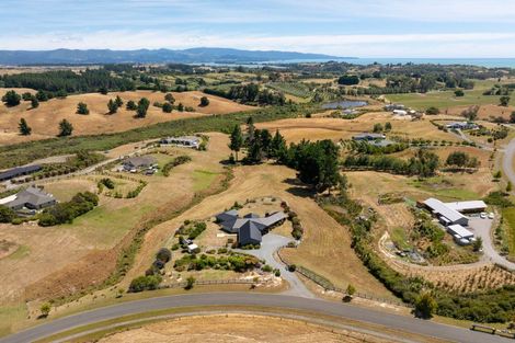 Photo of property in 6 Westmere Drive, Tasman, Upper Moutere, 7173