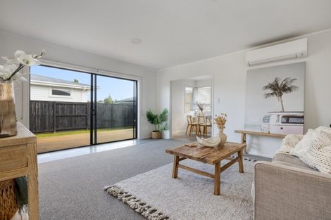 Photo of property in 15a Gobray Crescent, Mount Maunganui, 3116