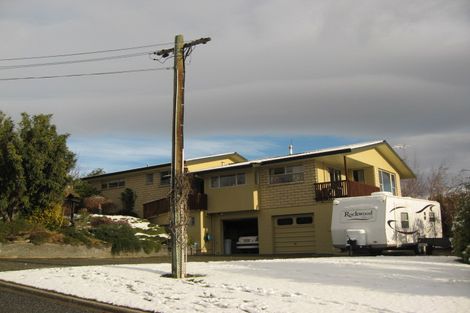Photo of property in 49 Aronui Road, Bridge Hill, Alexandra, 9320