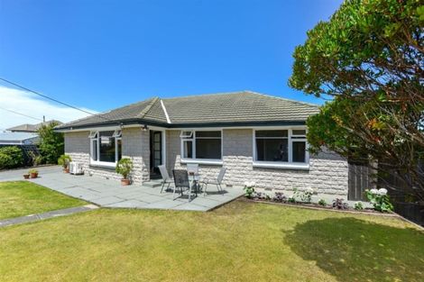 Photo of property in 440a Marine Parade, South New Brighton, Christchurch, 8062