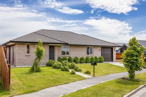 Photo of property in 6 Meyer Crescent, Halswell, Christchurch, 8025