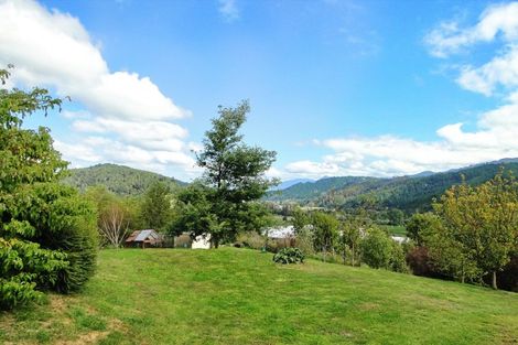 Photo of property in 130 Mytton Heights, Motueka, 7196