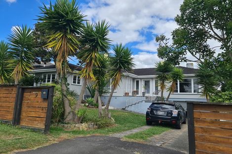 Photo of property in 9 Holden Avenue, Forest Lake, Hamilton, 3200